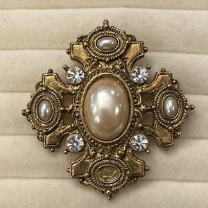 Vintage Maltese Cross Brooch Gold Tone Faux Pearls Crystals Regency Traditional